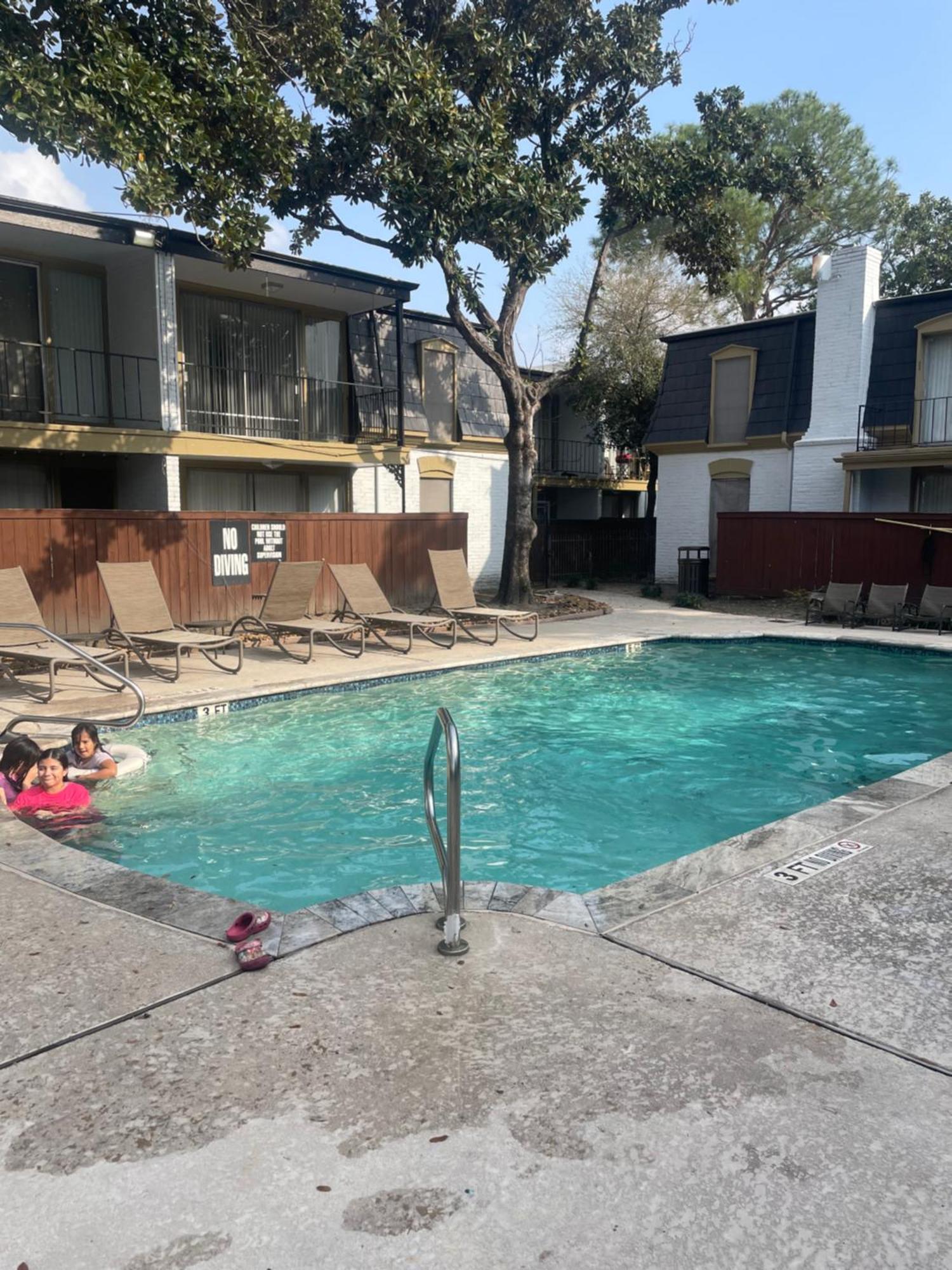 Huge One Bedroom With 2 Queen Size Beds Houston Exterior photo